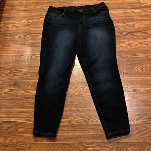 1822 blue jeans, skinny to the ankle, jeans worn once like new